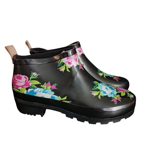 NEW Journee Collection Rainer Slip On Ankle Rain Boots Size 5.5 Floral Multi - Picture 2 of 8
